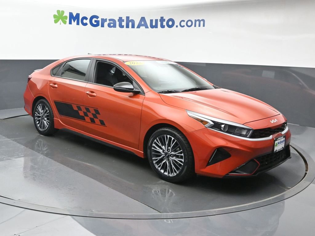 Used 2023 Kia Forte GT-Line image 2