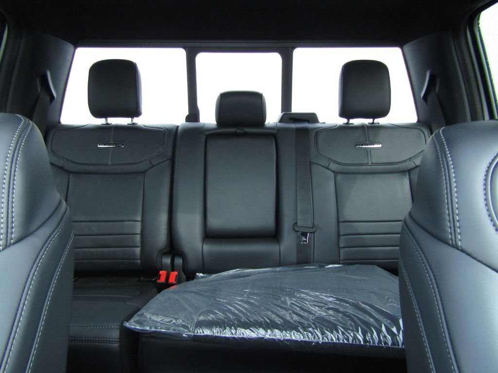 New 2025 Ford F150 Lightning Platinum w/ Dark Elements Package image 35