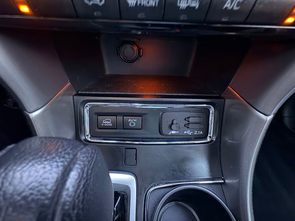 Used 2022 Subaru Ascent Limited w/ Technology Package image 35