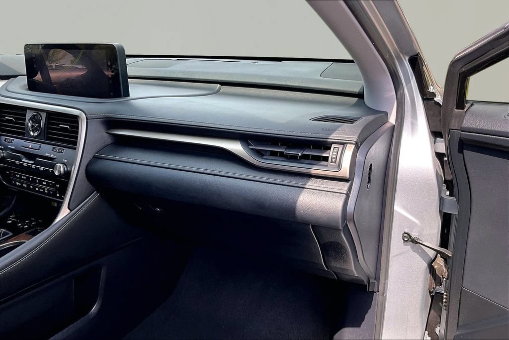Used 2022 Lexus RX 350L FWD w/ Premium Package image 22