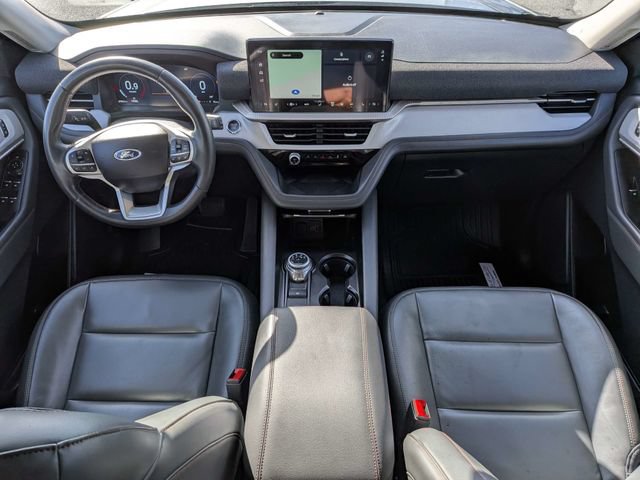 Used 2025 Ford Explorer Active w/ Active Comfort Package RWD image 15