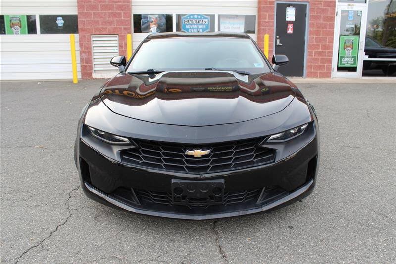 Used 2022 Chevrolet Camaro LT RWD image 8
