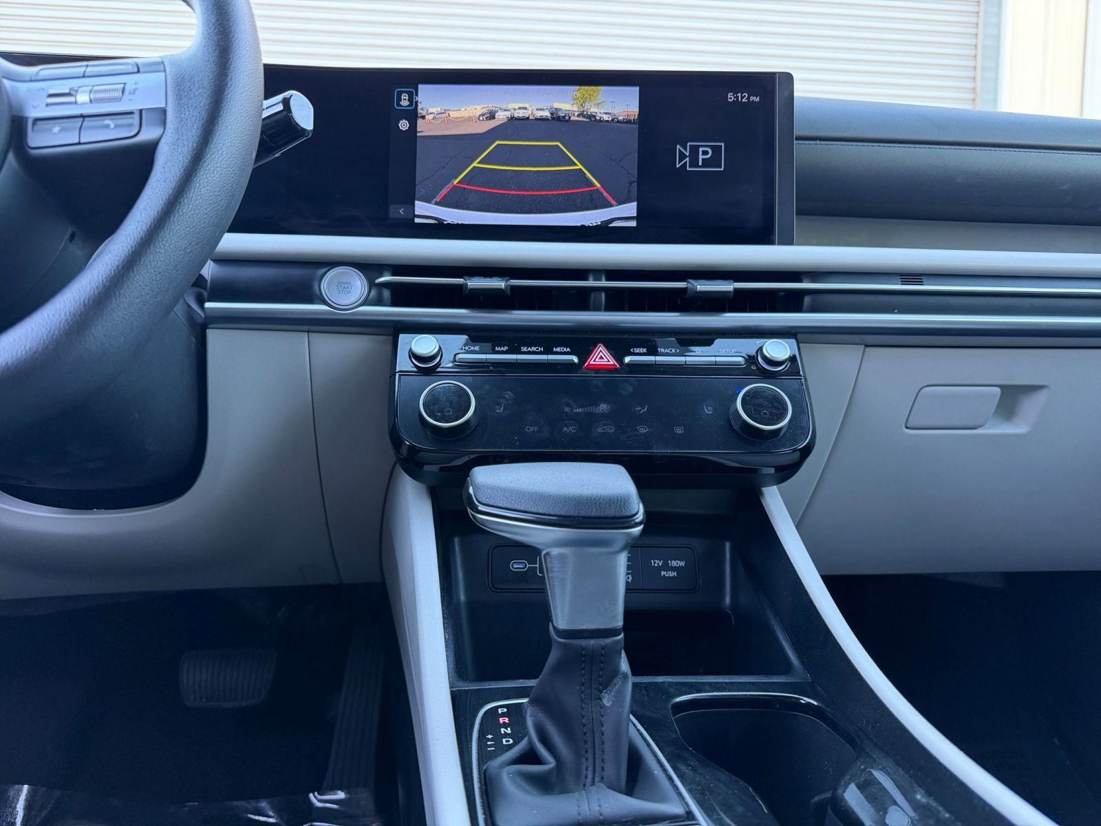 Used 2025 Hyundai Tucson SEL FWD image 17