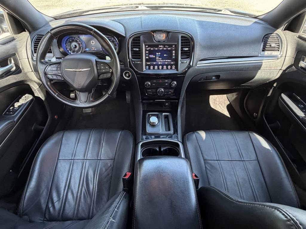 Used 2017 Chrysler 300 S RWD image 13