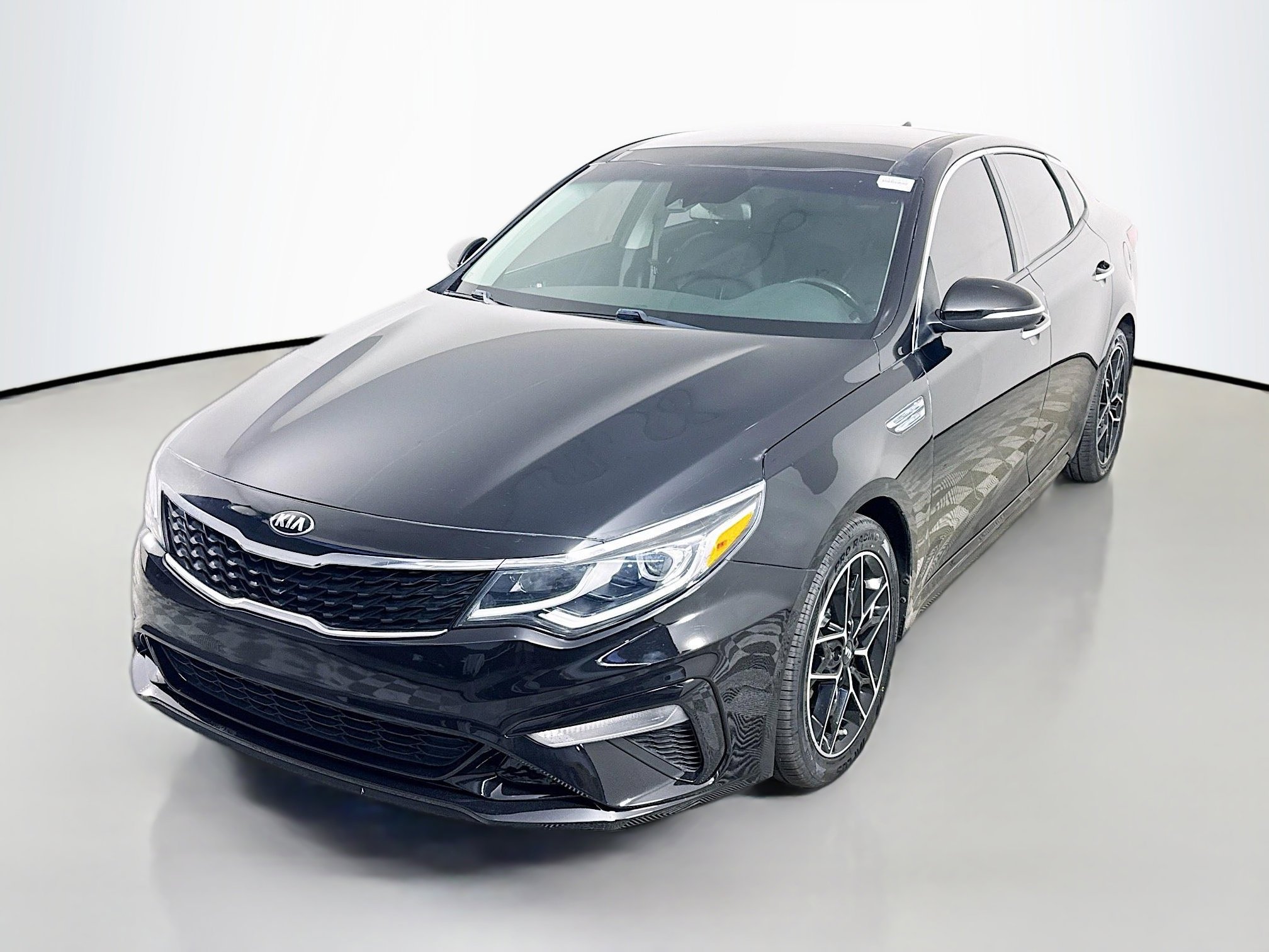 Used 2020 Kia Optima SE image 4
