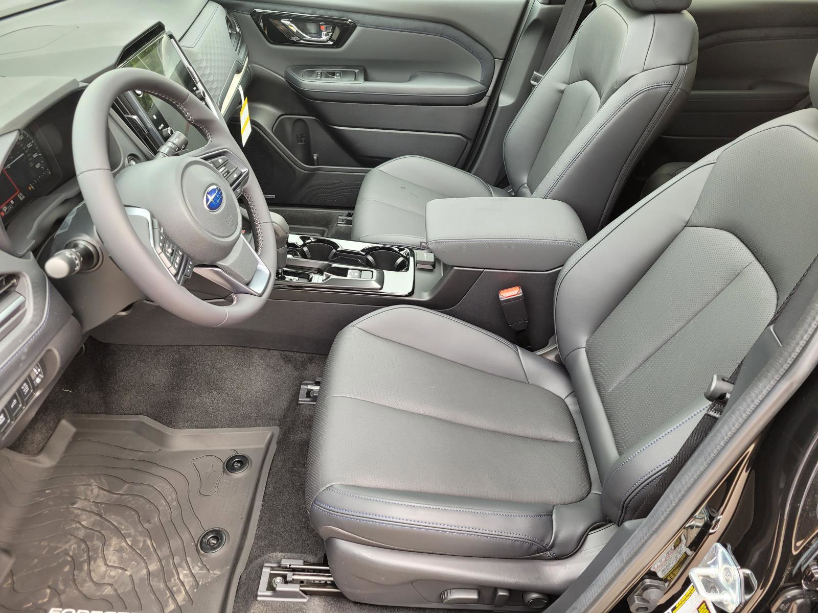 New 2026 Subaru Forester Premium AWD/4WD image 3