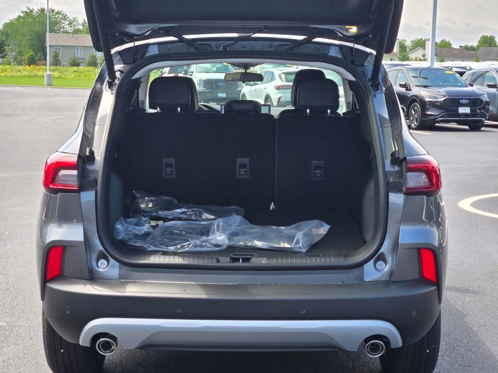 Used 2024 Ford Escape SE image 15