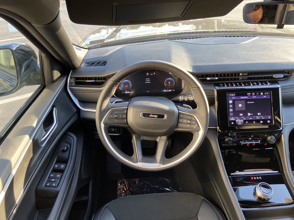 New 2025 Jeep Grand Cherokee L Altitude image 17