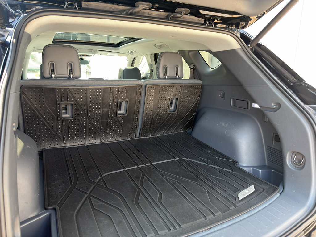 Used 2019 Chevrolet Blazer LT w/ Sun and Wheels Package FWD image 15