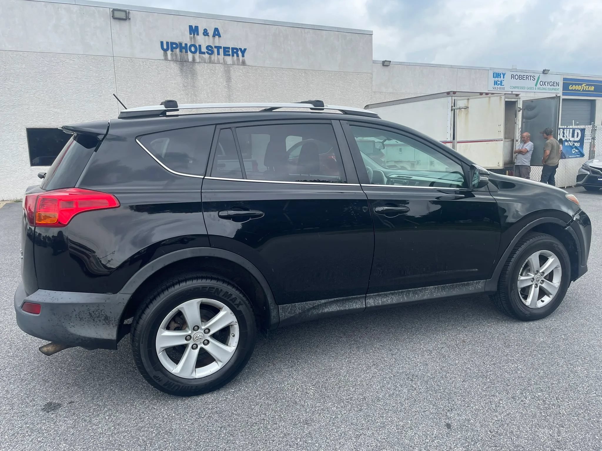 Used 2013 Toyota RAV4 XLE AWD/4WD image 11