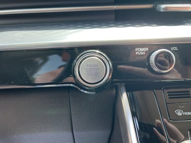 Certified 2024 Kia Carnival SX Prestige FWD image 21