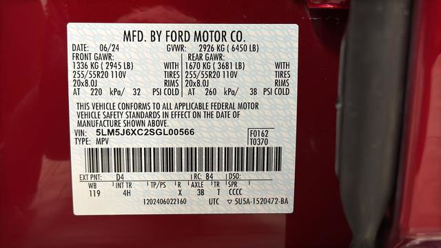 Used 2025 Lincoln Aviator AWD image 36