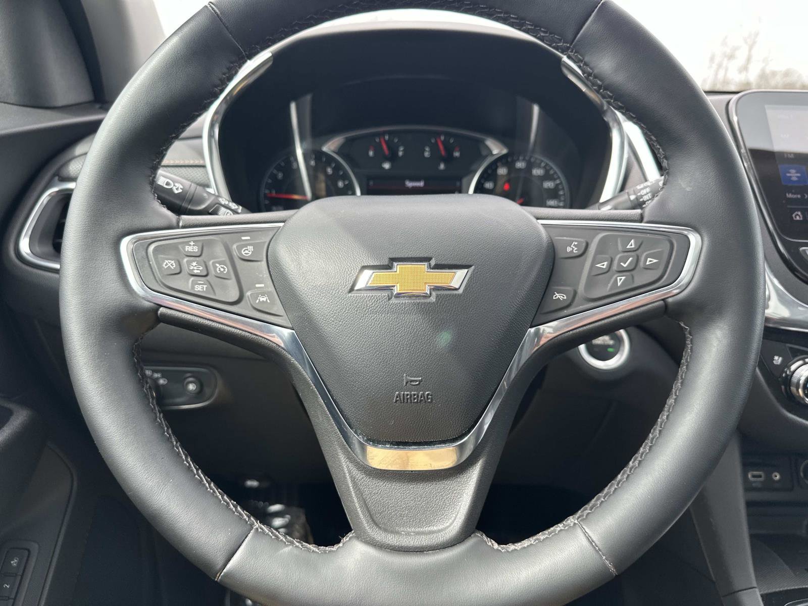 Certified 2024 Chevrolet Equinox Premier image 20