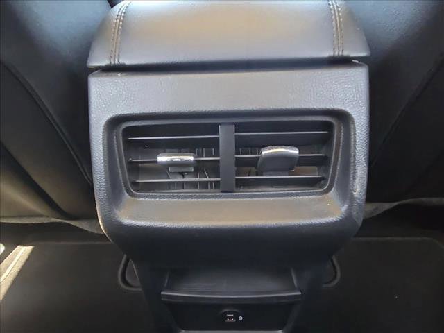 Used 2022 Ford Edge SE image 15