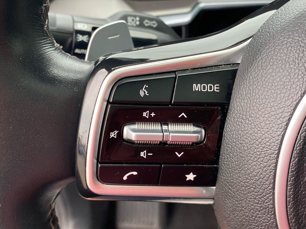 Certified 2025 Kia Sorento SX Prestige AWD/4WD image 19
