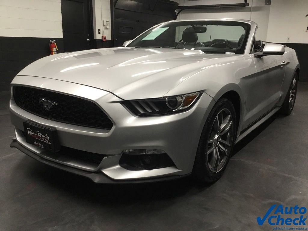 Used 2016 Ford Mustang Premium image 5