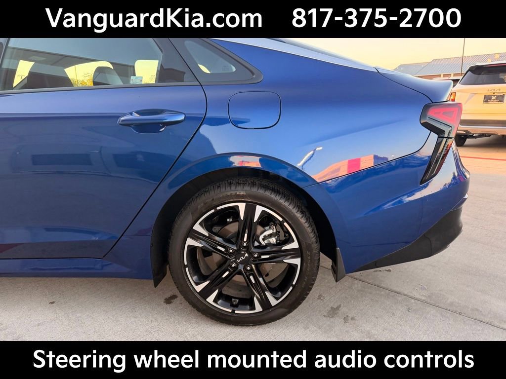 Certified 2025 Kia K5 GT-Line image 9