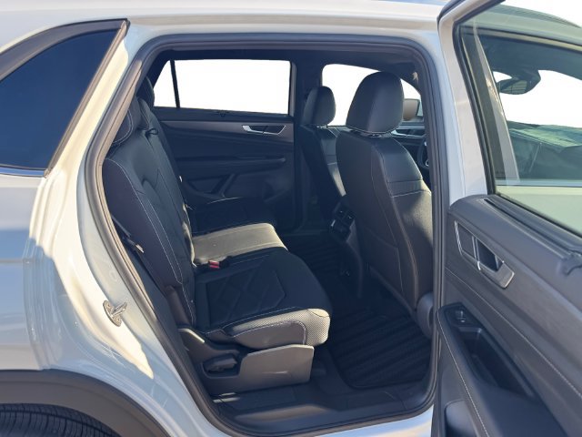 New 2026 Volkswagen Atlas Cross Sport SE FWD image 12