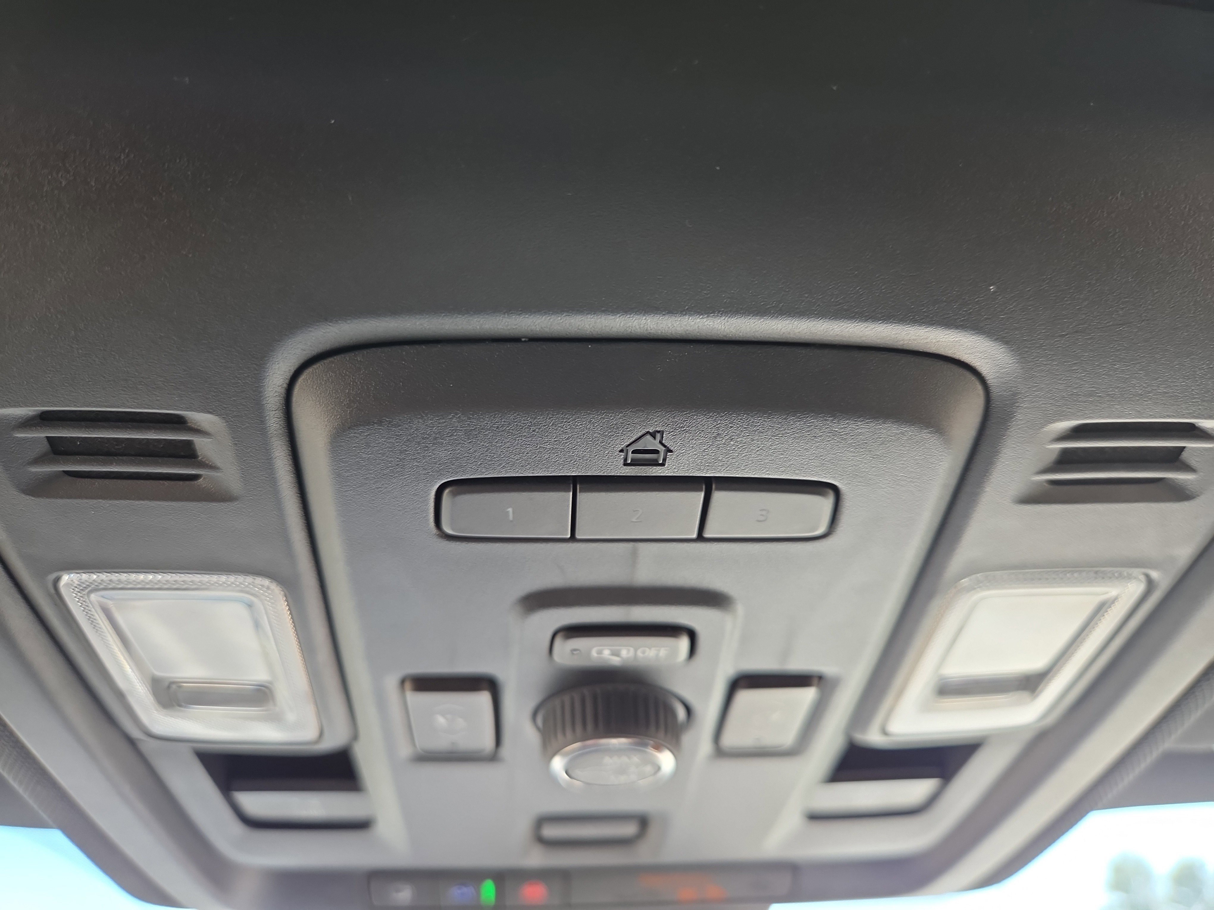 Used 2023 GMC Yukon AT4 w/ AT4 Premium Package image 16