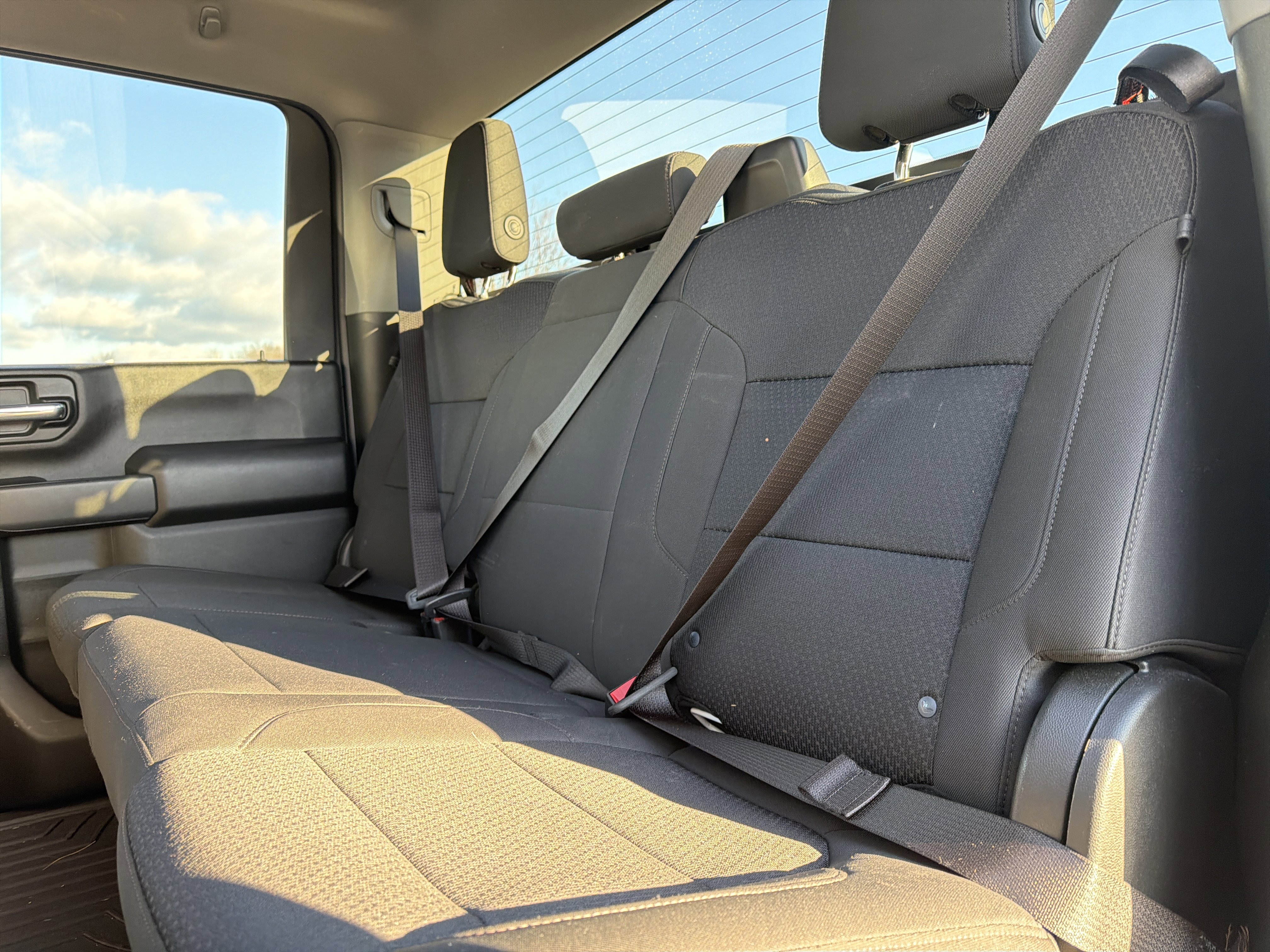 Used 2023 Chevrolet Silverado 2500 Custom w/ Custom Value Package image 28