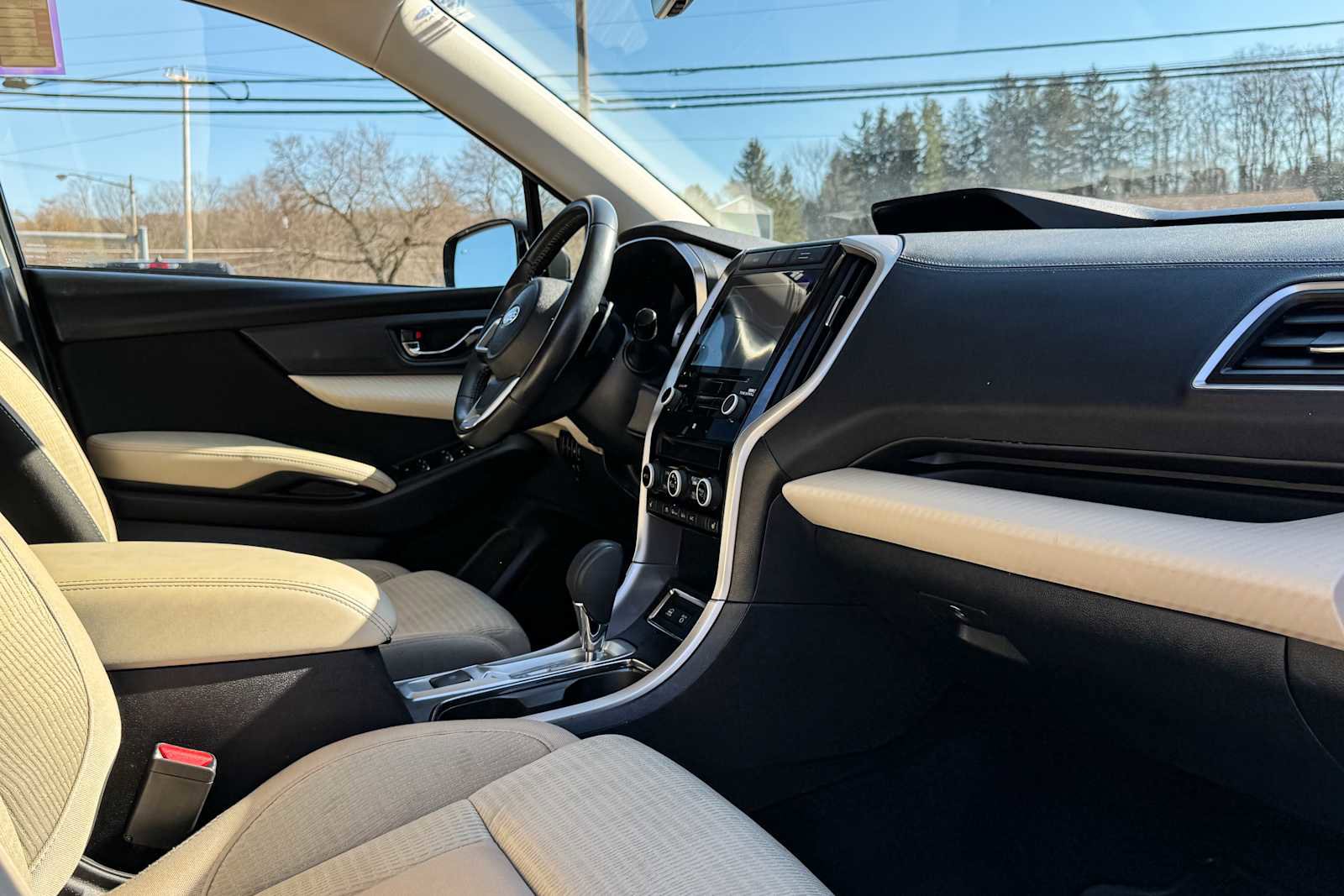 Certified 2022 Subaru Ascent Premium w/ Convenience Package image 10