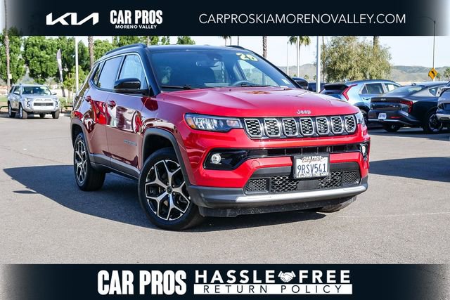 Used 2025 Jeep Compass Limited image 1