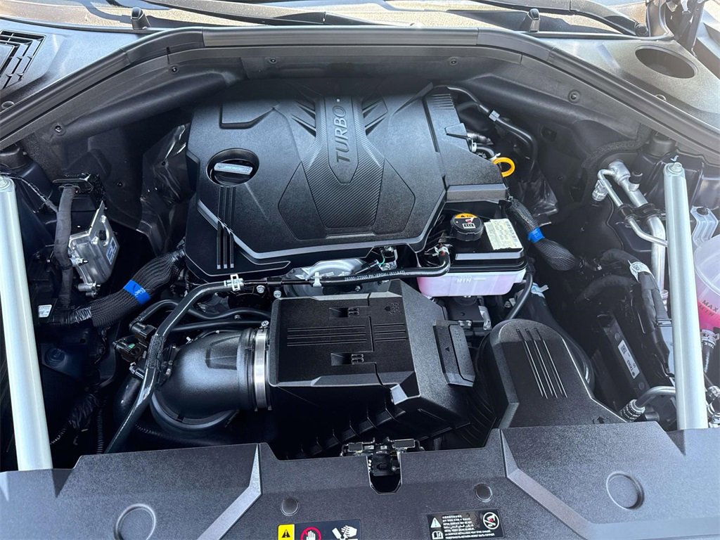 Used 2025 Genesis GV70 2.5T Select w/ Select Package image 23