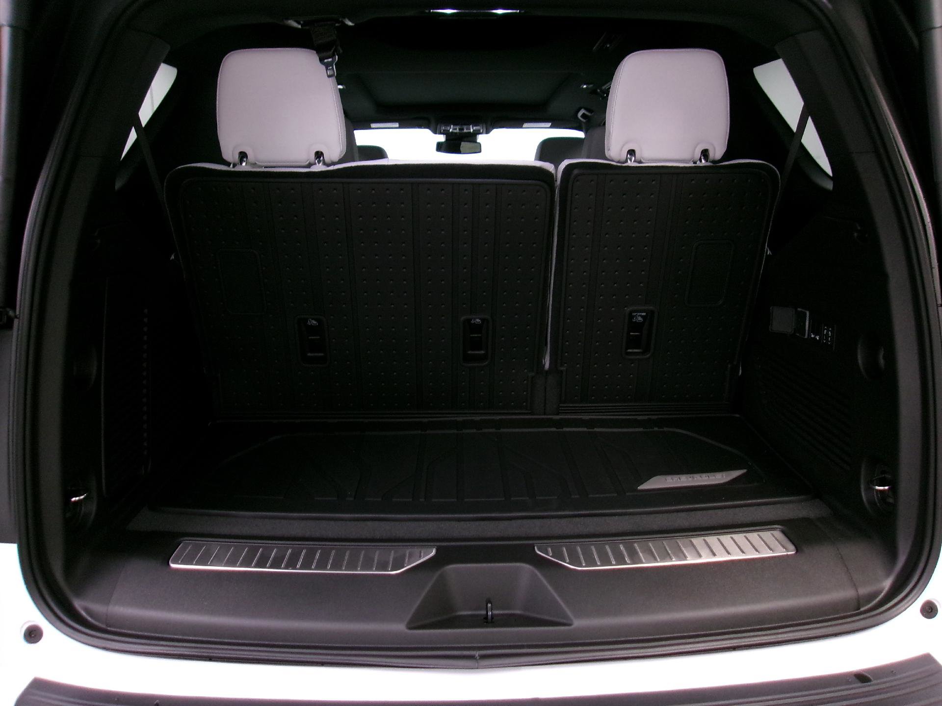 New 2026 Chevrolet Tahoe Premier w/ Sun And Tow Package image 14