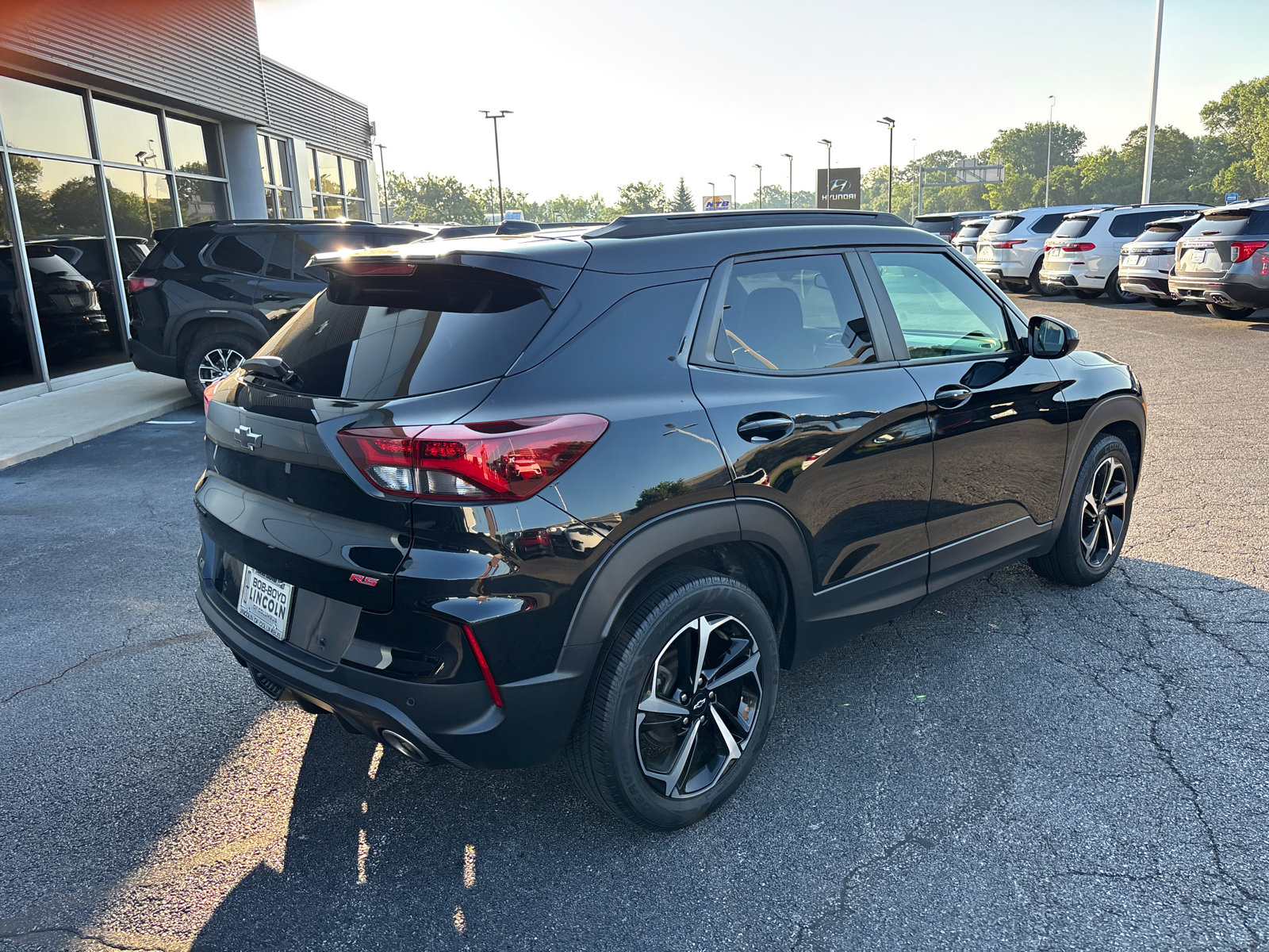 Used 2021 Chevrolet TrailBlazer RS w/ Sun and Liftgate Package FWD image 7
