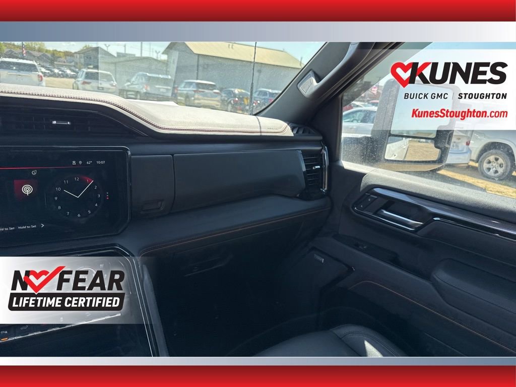 Used 2025 GMC Sierra 2500 AT4 AWD/4WD image 40