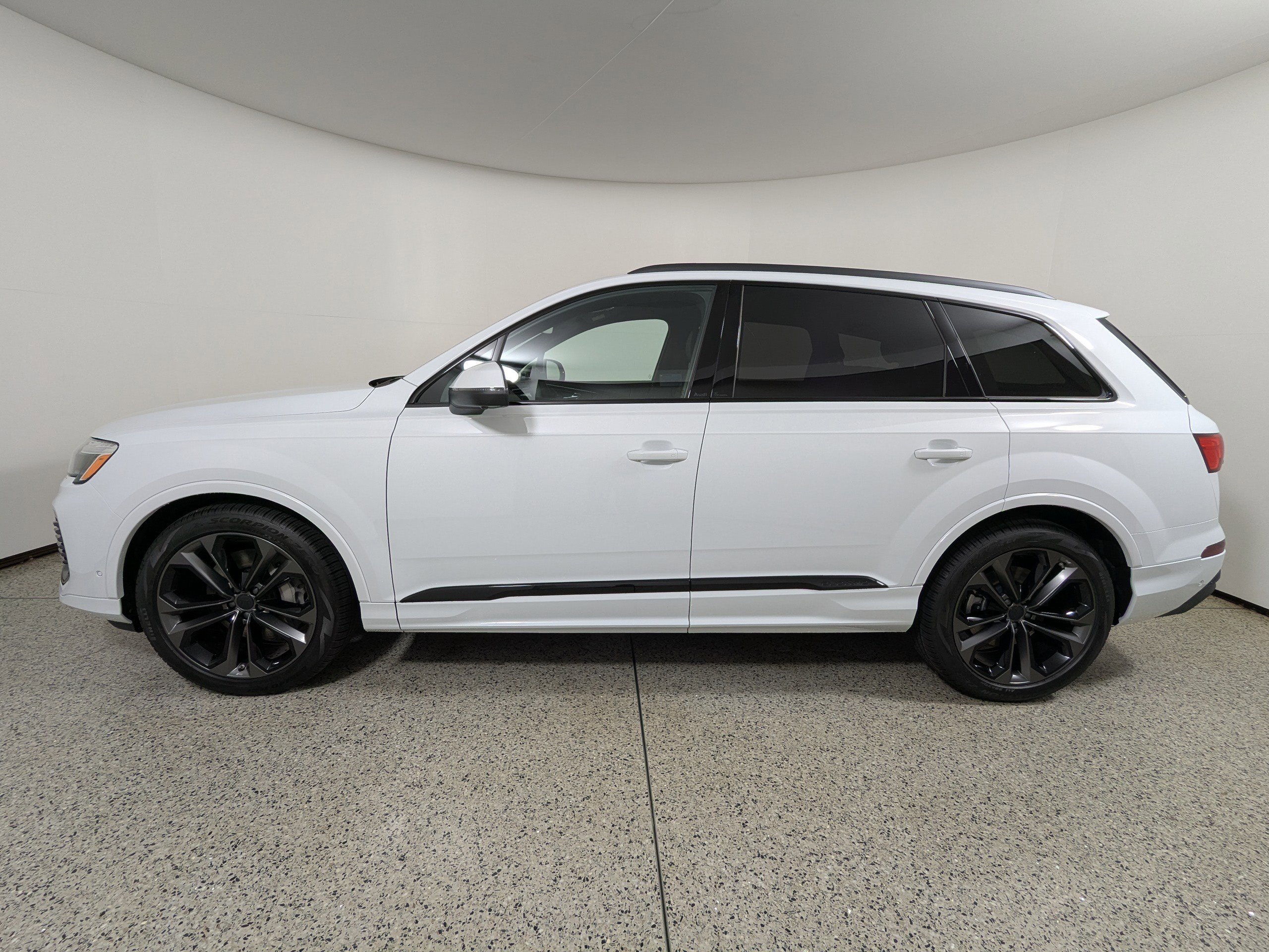 New 2026 Audi Q7 3.0T Prestige image 4