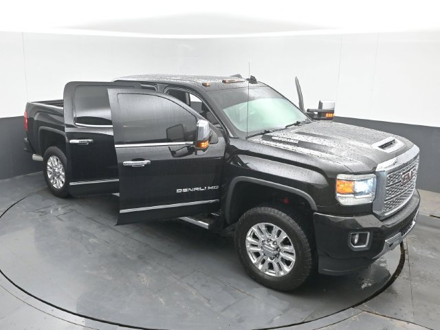 Used 2019 GMC Sierra 3500 Denali w/ Duramax Plus Package AWD/4WD image 49