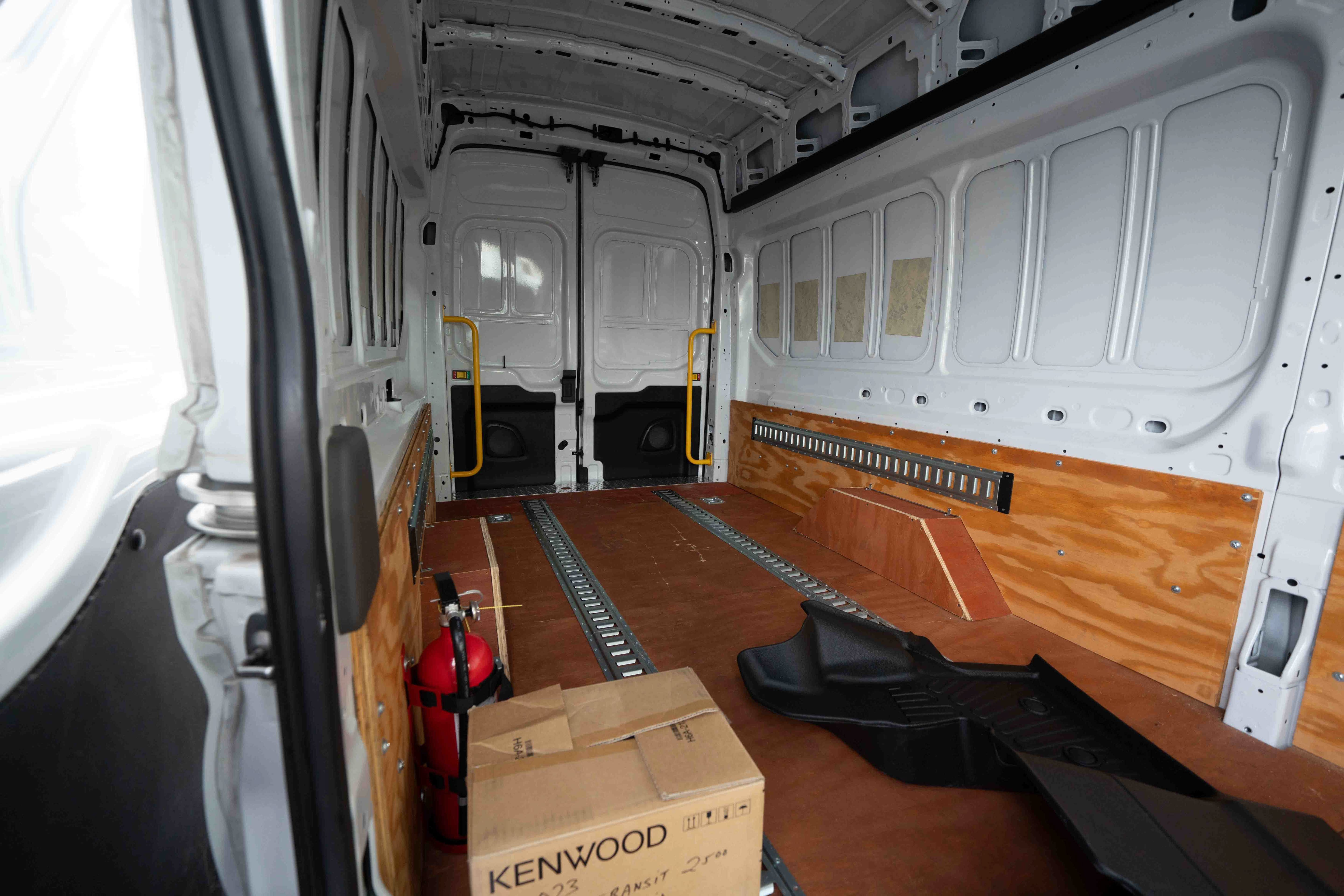 Used 2023 Ford Transit 250 148 High Roof Extended AWD image 20