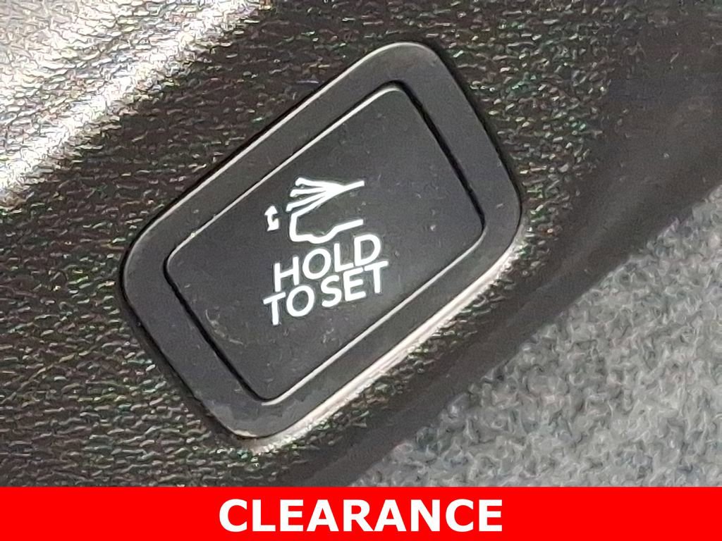 Used 2024 Dodge Charger R/T w/ Plus Group image 30