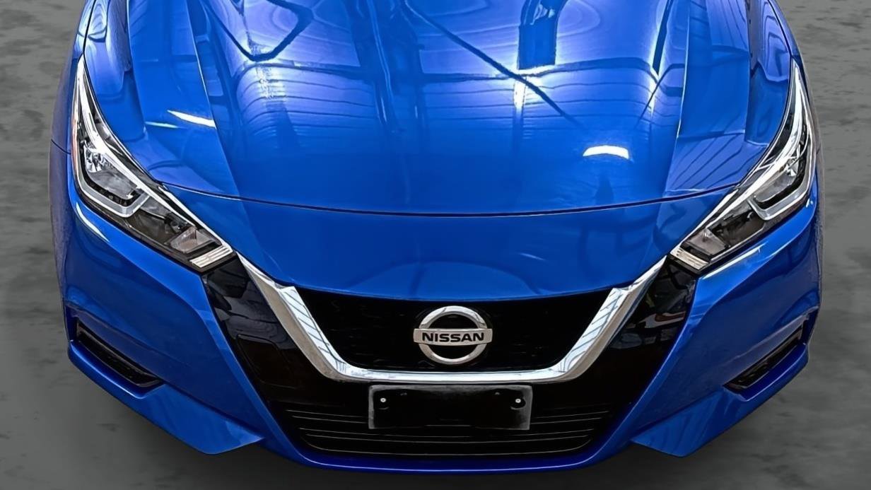 Used 2022 Nissan Versa SV image 16