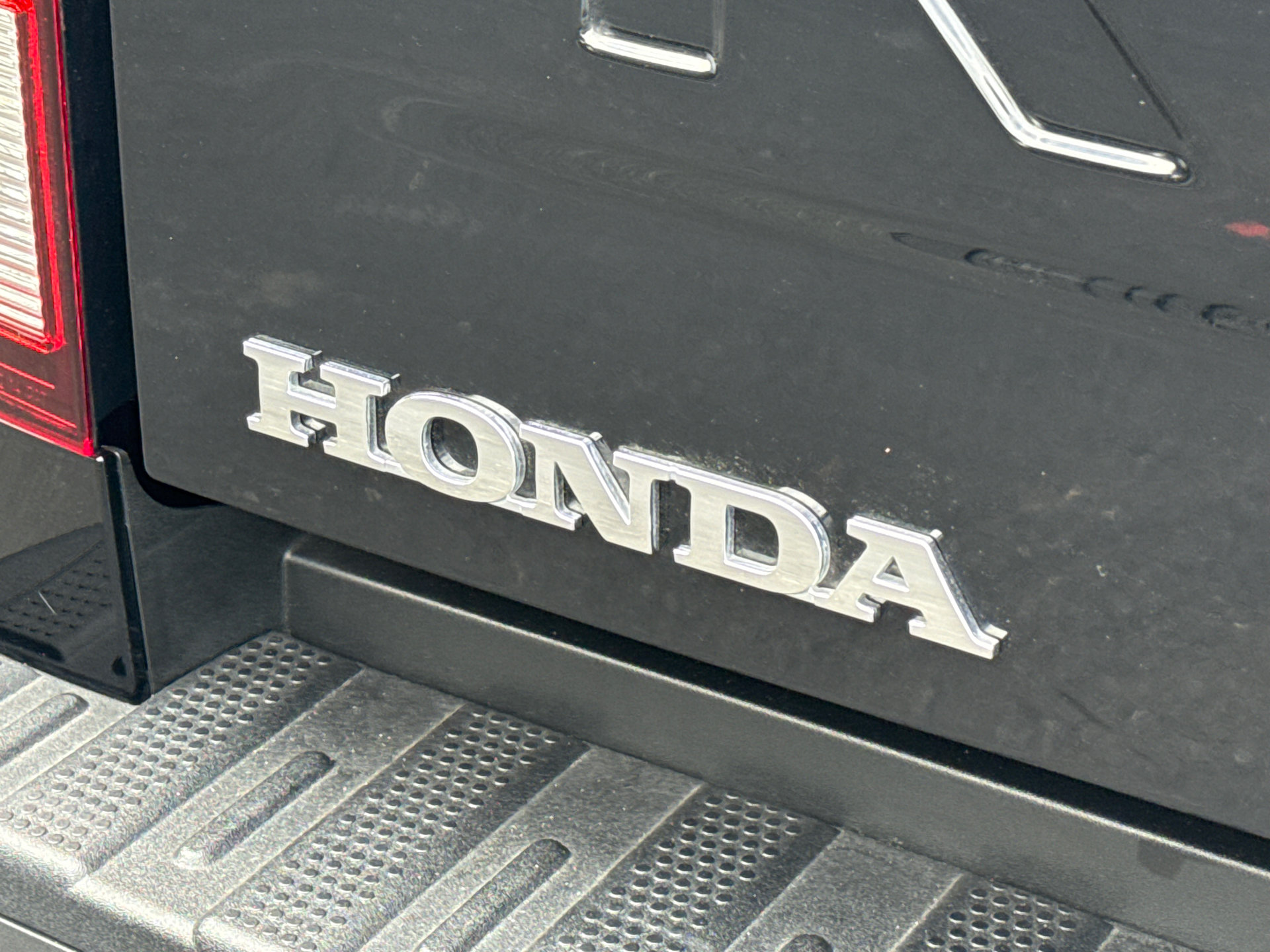 Used 2025 Honda Ridgeline RTL image 9
