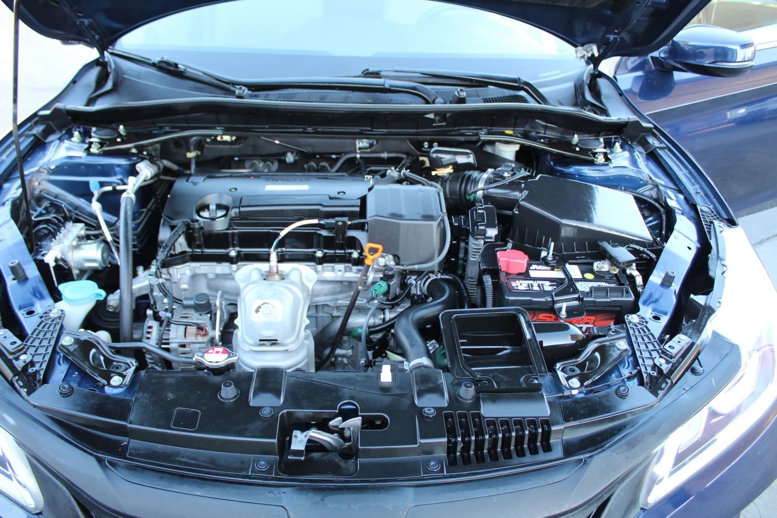 Used 2016 Honda Accord EX image 37