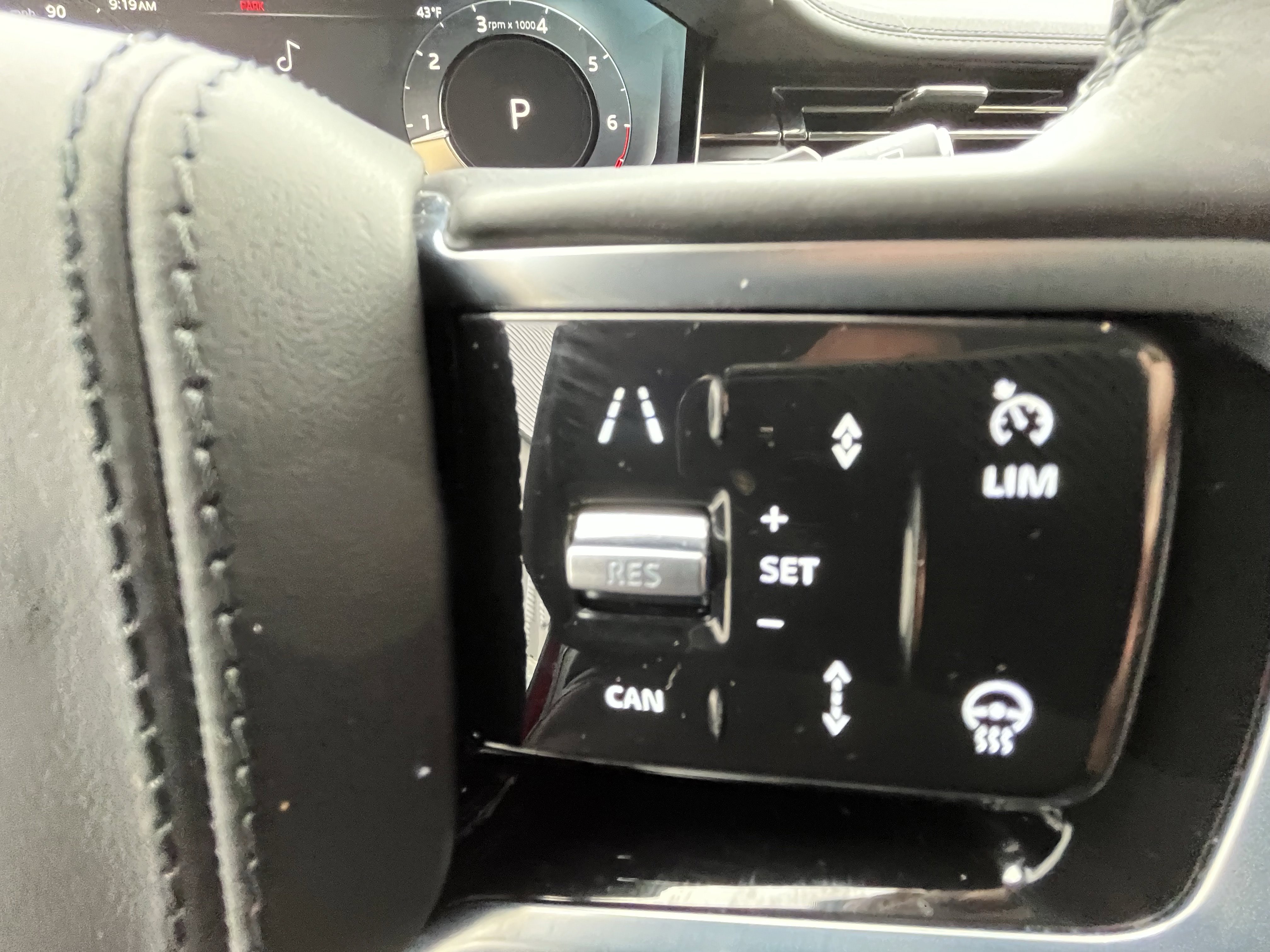 Certified 2023 Land Rover Range Rover Sport SE image 20