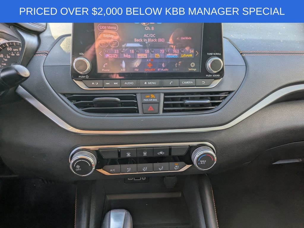 Used 2022 Nissan Altima 2.5 SR image 16