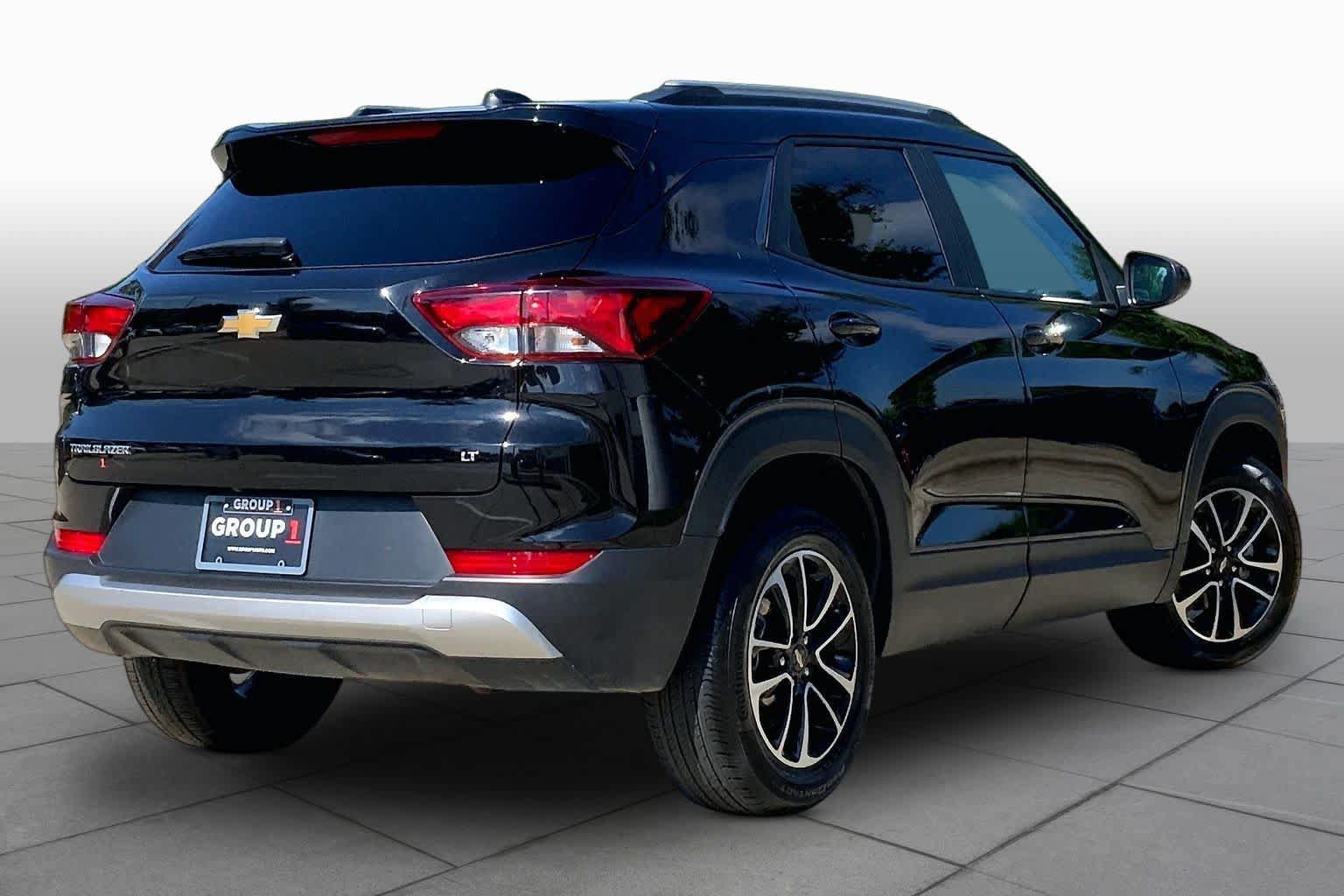 Used 2025 Chevrolet TrailBlazer LT FWD image 13