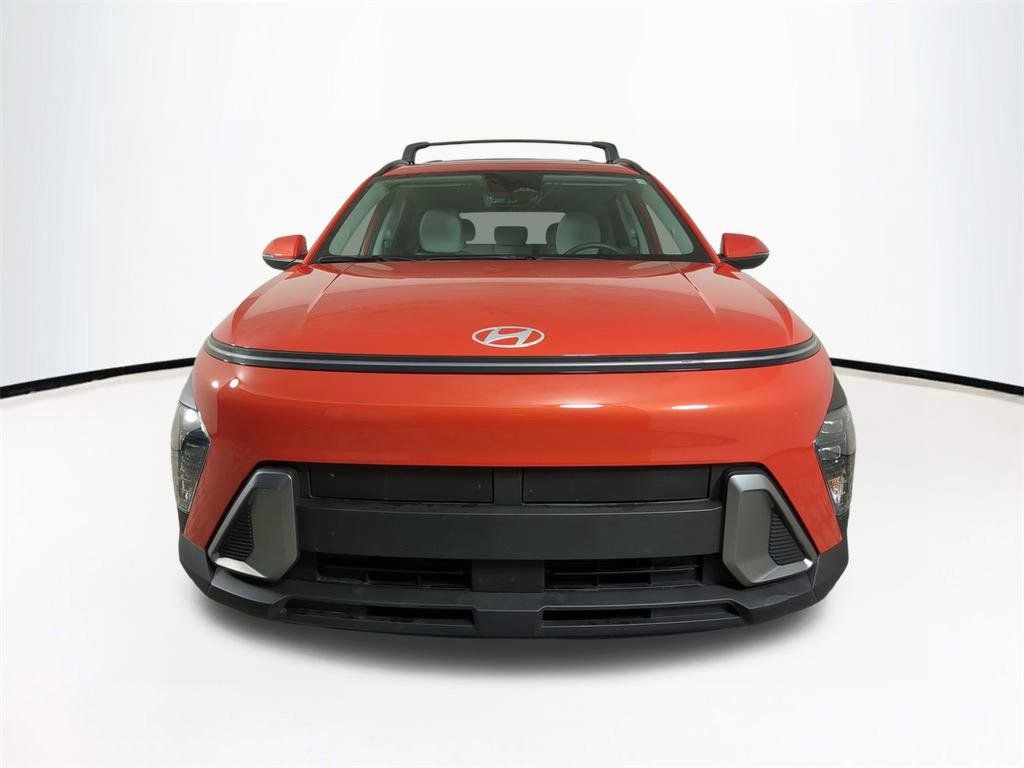 Certified 2024 Hyundai Kona SEL w/ Convenience Package FWD image 3