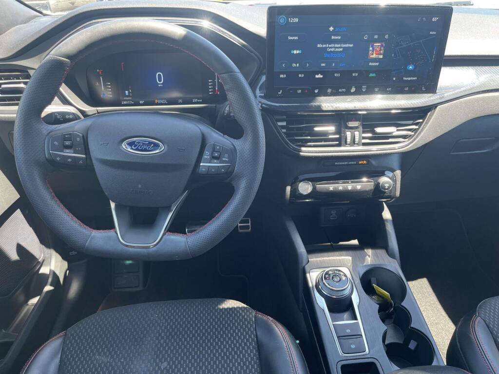 Certified 2023 Ford Escape ST-Line w/ Tech Pack #1 AWD/4WD image 2