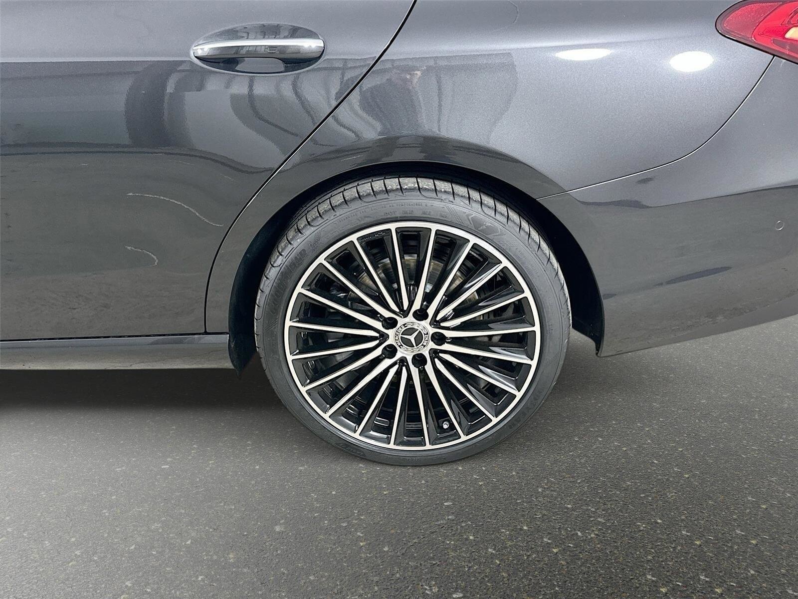 Certified 2026 Mercedes-Benz C 300 4MATIC Sedan image 40