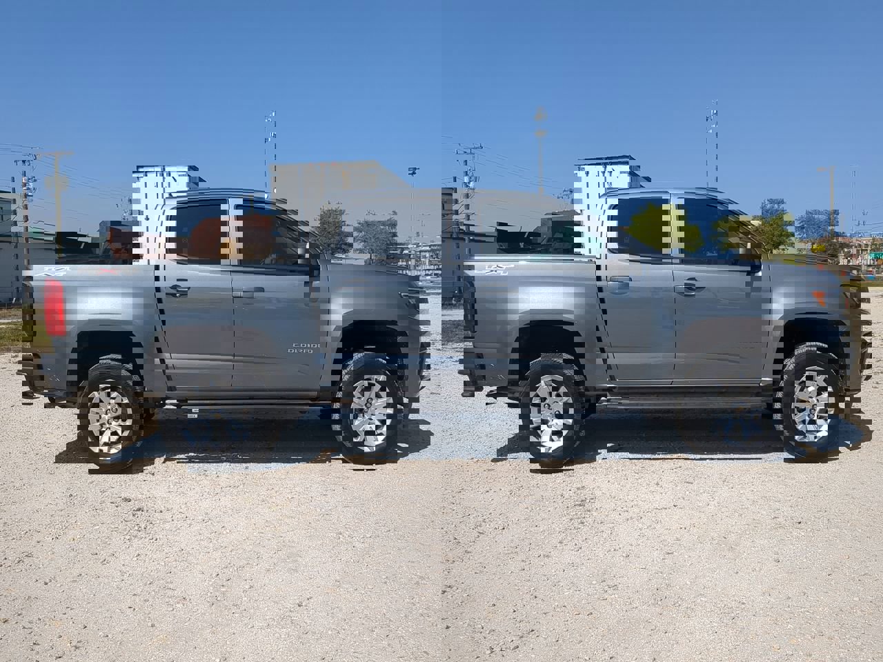 Used 2022 Chevrolet Colorado LT image 3