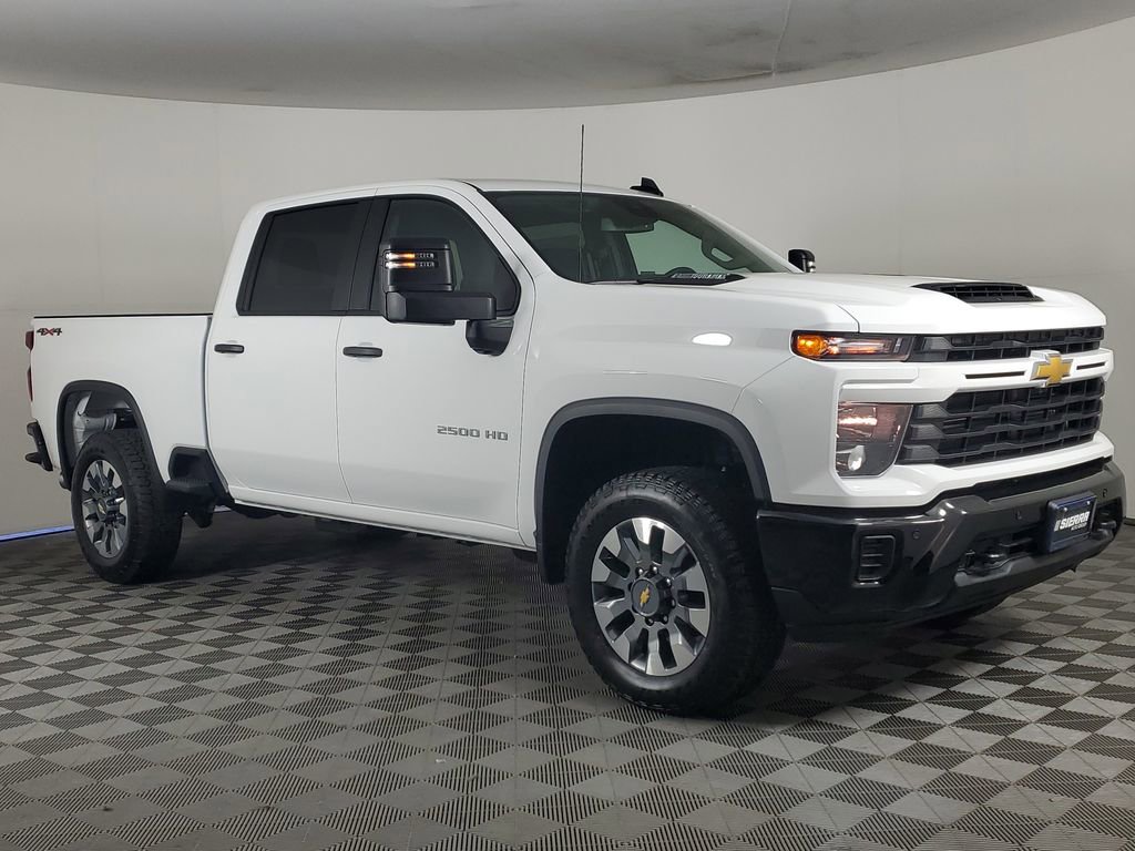 New 2026 Chevrolet Silverado 2500 Custom w/ Custom Value Package image 2