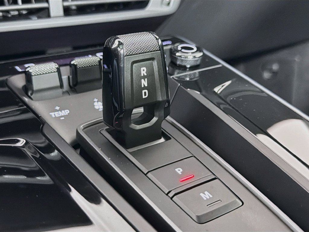 New 2026 Porsche 911 Carrera RWD image 19