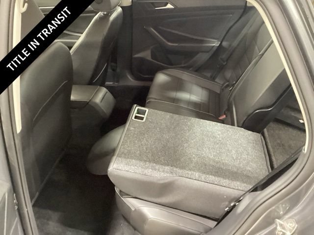 Used 2023 Volkswagen Jetta SE w/ Panoramic Sunroof Package FWD image 14