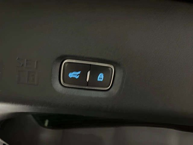 Used 2025 Ford Expedition Platinum AWD/4WD image 94
