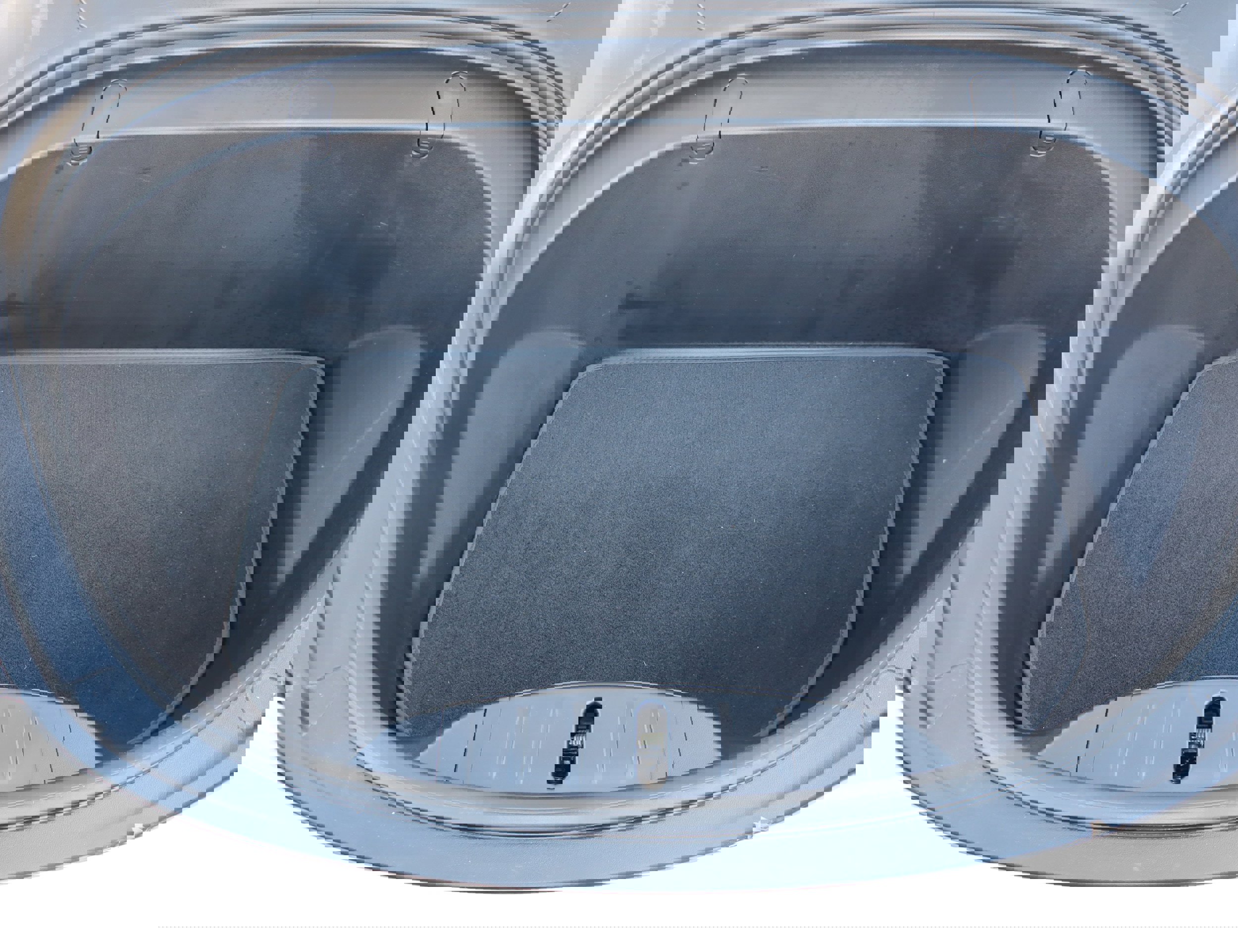 Used 2018 Tesla Model 3 Mid Range image 21