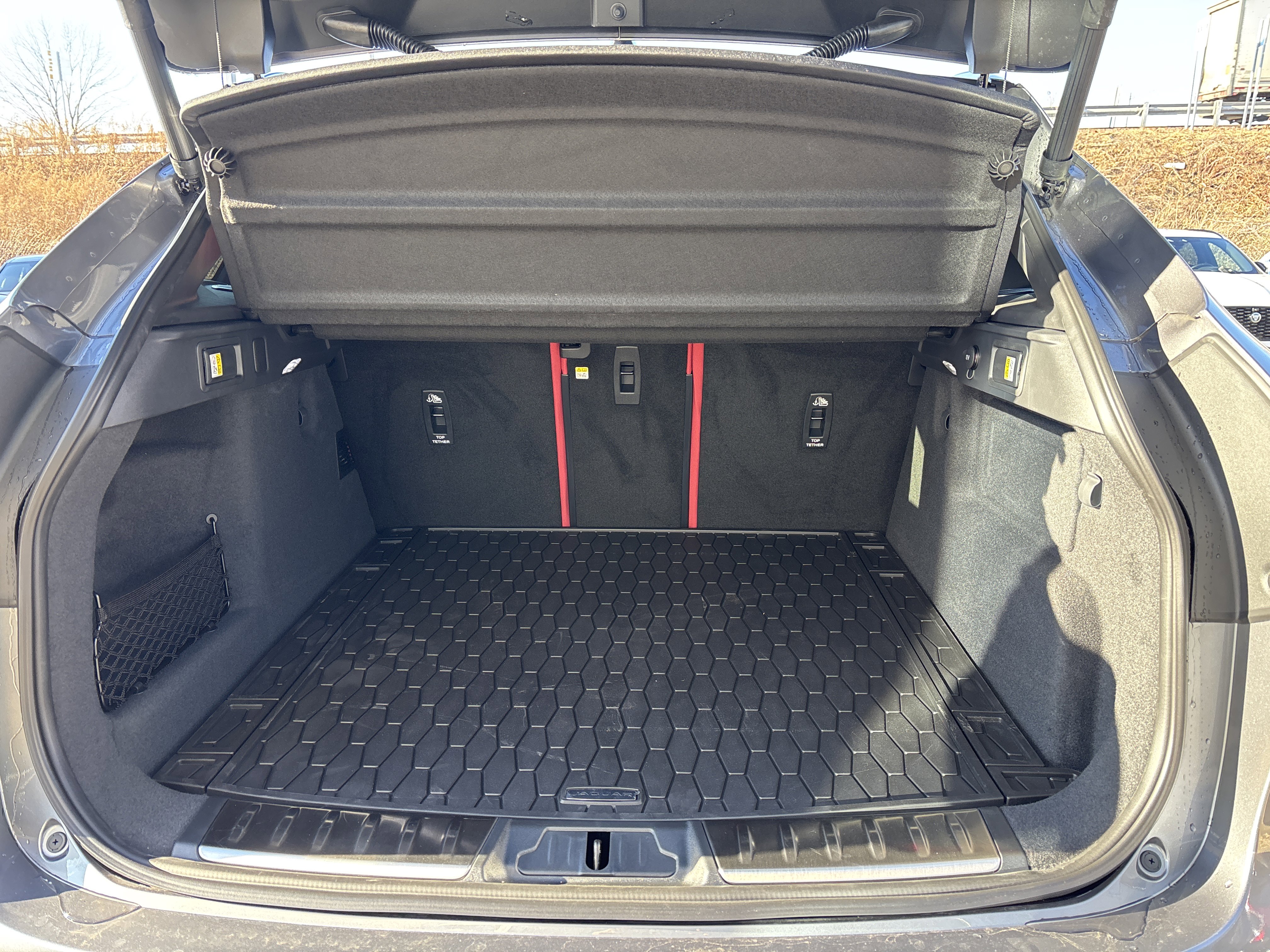 Used 2026 Jaguar F-PACE R-Dynamic S image 24